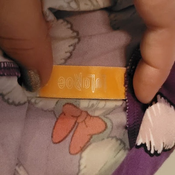 Lularoe Minnie Mouse Leggings - Picture 5 of 7